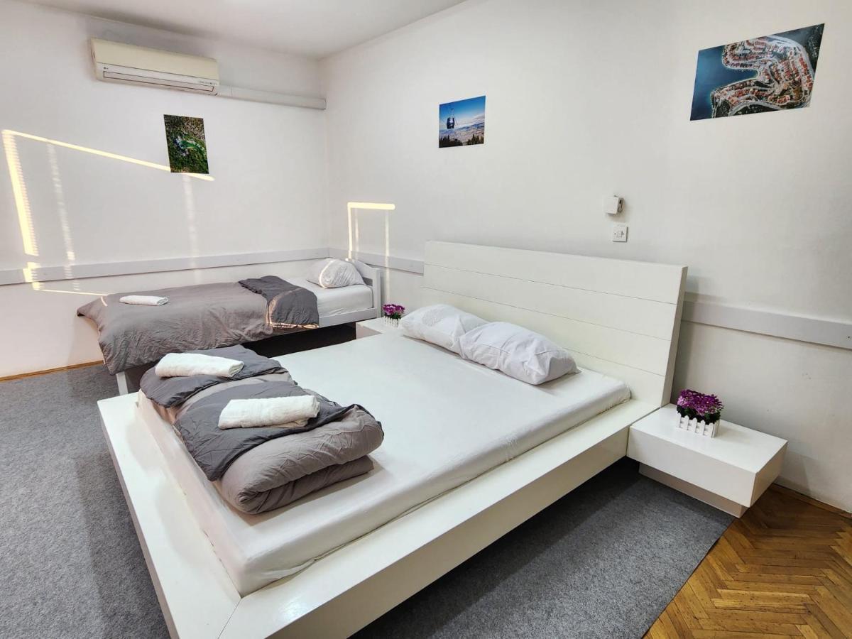 Hostel Center ซาราเยโว ภายนอก รูปภาพ