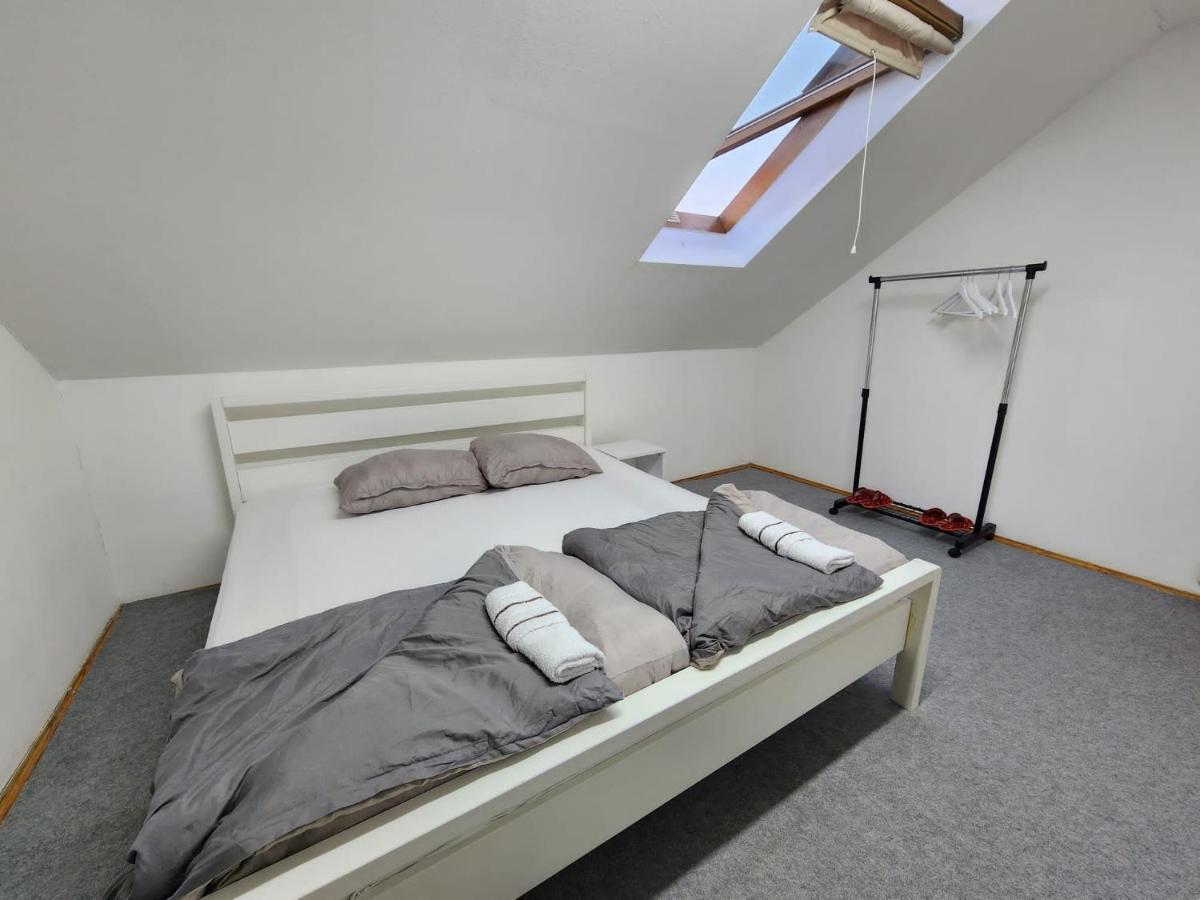 Hostel Center ซาราเยโว ภายนอก รูปภาพ