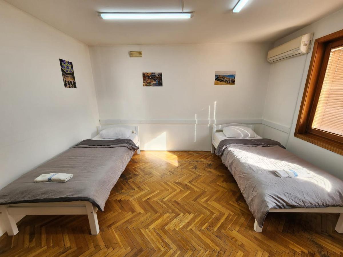 Hostel Center ซาราเยโว ภายนอก รูปภาพ